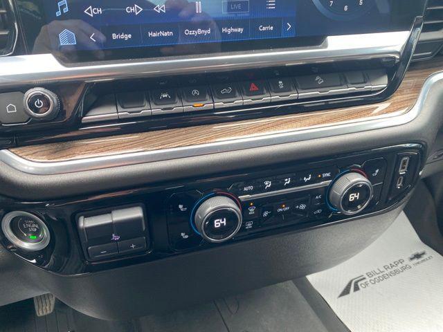 used 2022 Chevrolet Silverado 1500 car, priced at $42,900