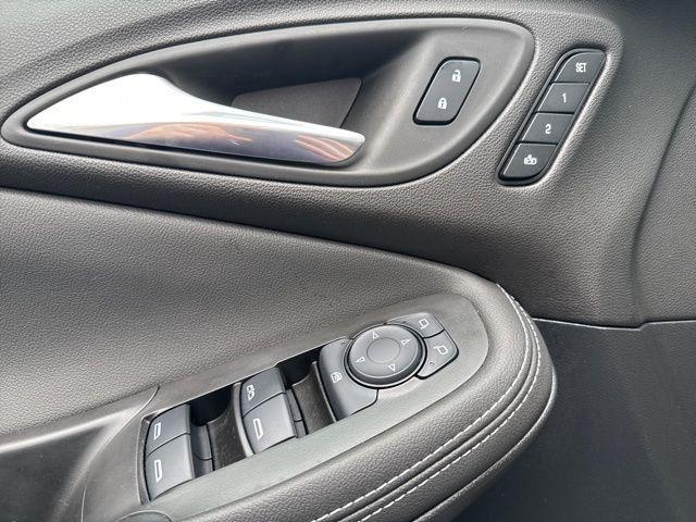 used 2024 Buick Encore GX car, priced at $29,900