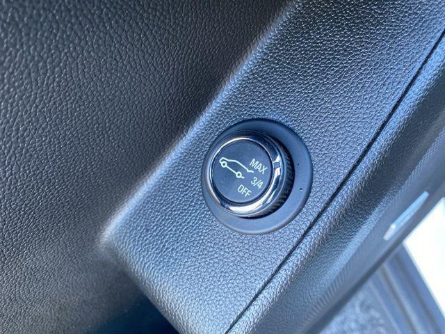 used 2023 Chevrolet Traverse car, priced at $31,500