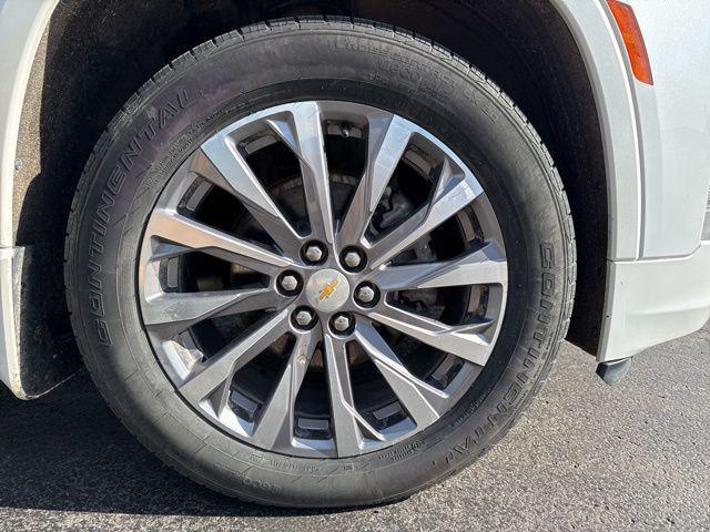 used 2023 Chevrolet Traverse car, priced at $39,900