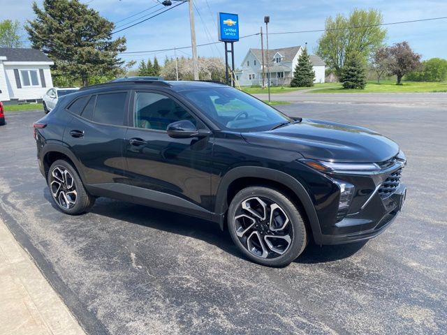 new 2025 Chevrolet Trax car, priced at $27,335