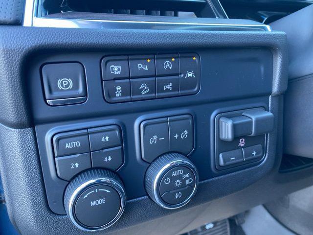 new 2026 Chevrolet Suburban car, priced at $86,580