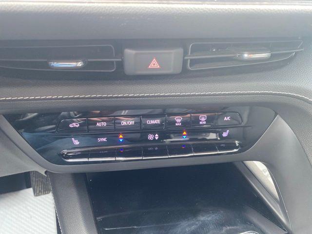 used 2021 Buick Envision car, priced at $27,800