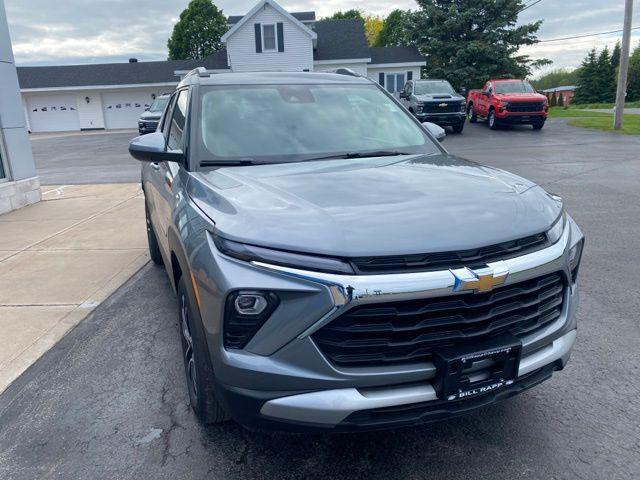 new 2025 Chevrolet TrailBlazer car, priced at $31,925