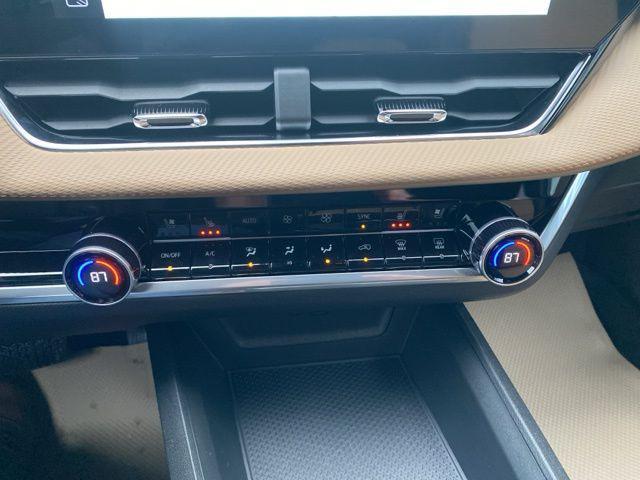 new 2026 Chevrolet Equinox car, priced at $42,430