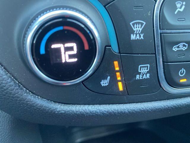 used 2024 Chevrolet Equinox car, priced at $25,900