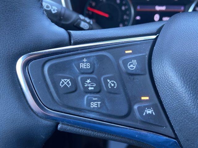 used 2024 Chevrolet Equinox car, priced at $25,900