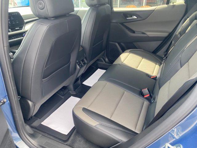 new 2025 Chevrolet Equinox car, priced at $32,395