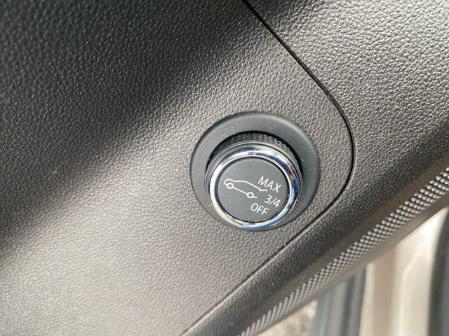 used 2022 GMC Acadia car, priced at $23,900