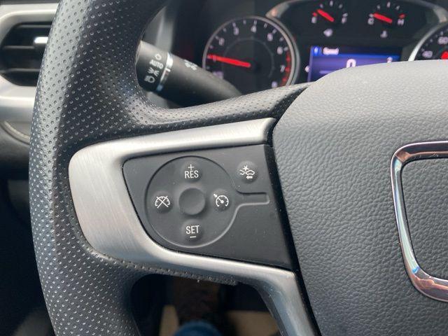 used 2022 GMC Acadia car, priced at $23,900