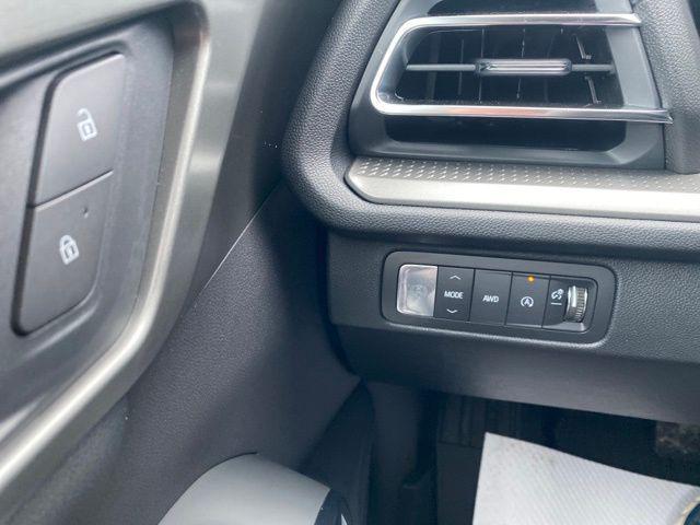 new 2025 Chevrolet Traverse car, priced at $45,540