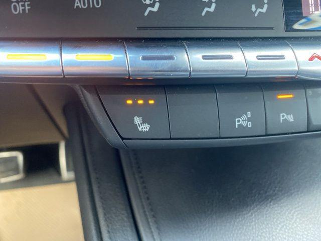 used 2023 Cadillac XT4 car, priced at $32,900