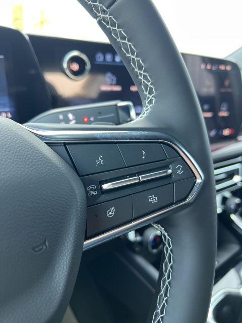 new 2026 Chevrolet Traverse car, priced at $52,445