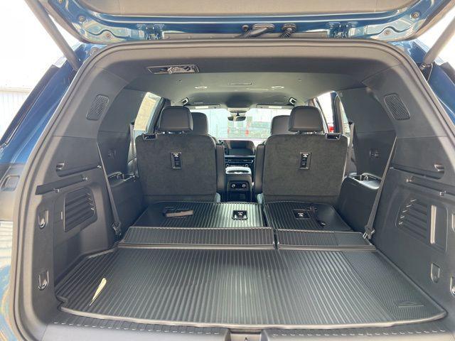new 2026 Chevrolet Traverse car, priced at $52,445
