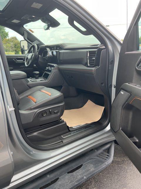 used 2024 GMC Sierra 1500 car, priced at $60,900