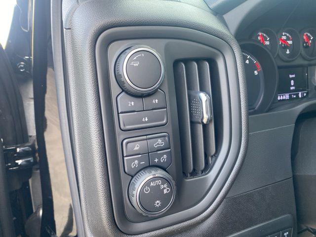 new 2025 Chevrolet Silverado 2500 car, priced at $69,440