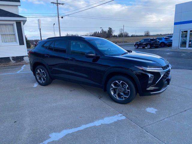 new 2025 Chevrolet Trax car, priced at $25,240