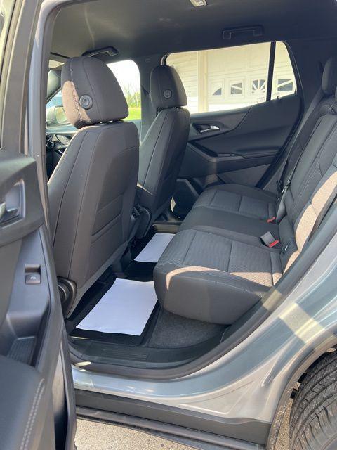 new 2026 Chevrolet Equinox car, priced at $33,145