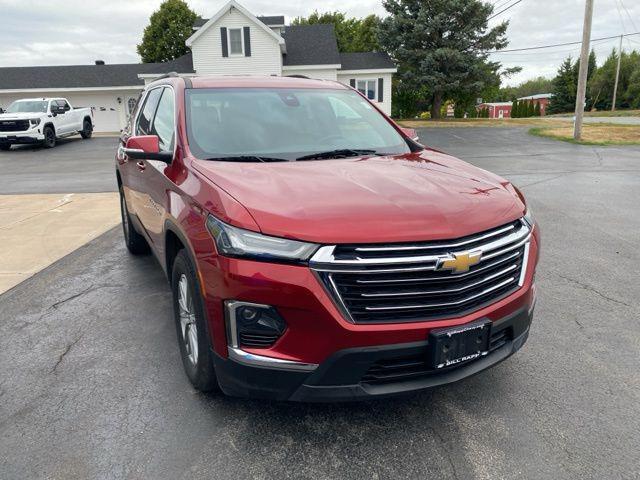 used 2023 Chevrolet Traverse car, priced at $30,900