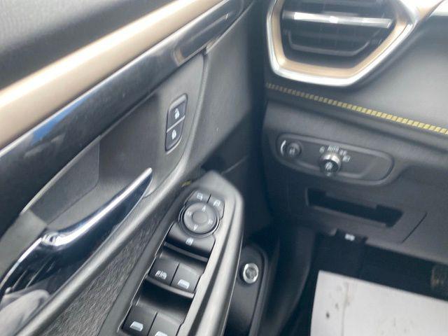 used 2024 Chevrolet TrailBlazer car, priced at $25,900