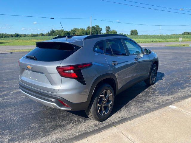 new 2025 Chevrolet Trax car, priced at $25,750
