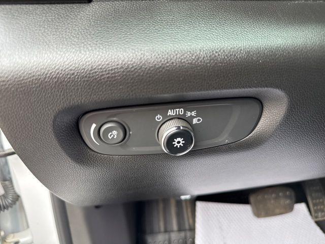 used 2023 Chevrolet Traverse car, priced at $38,500