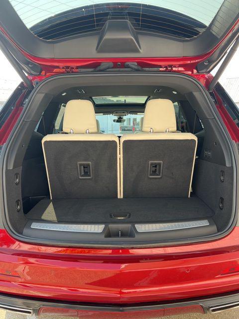 used 2023 Cadillac XT6 car, priced at $45,900