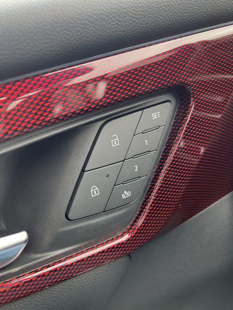 new 2025 Chevrolet Traverse car, priced at $58,370