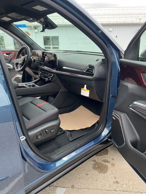 new 2025 Chevrolet Traverse car, priced at $58,370