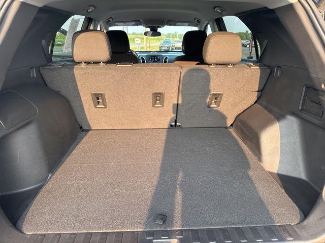 used 2022 Chevrolet Equinox car, priced at $23,900