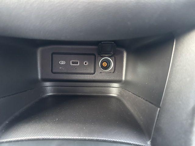 used 2022 Chevrolet Equinox car, priced at $23,900