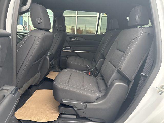 new 2025 Chevrolet Traverse car, priced at $44,695