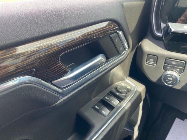 used 2022 GMC Sierra 1500 car, priced at $40,500
