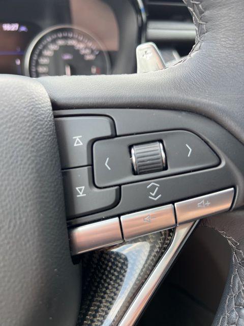used 2023 Cadillac XT6 car, priced at $45,500