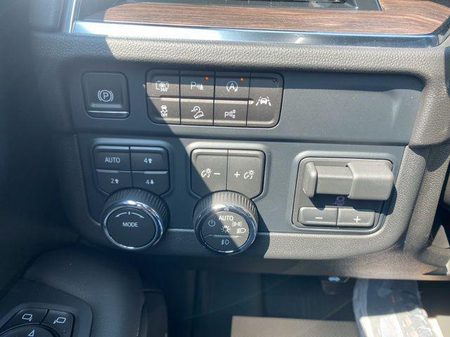 new 2025 Chevrolet Suburban car, priced at $78,265