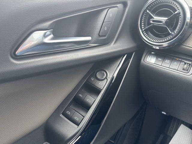 new 2025 Chevrolet Equinox car, priced at $34,395