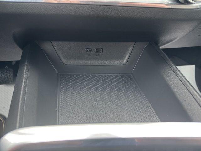 new 2025 Chevrolet Equinox car, priced at $34,395