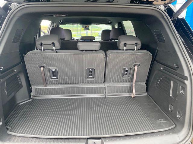 new 2025 Chevrolet Traverse car, priced at $45,220