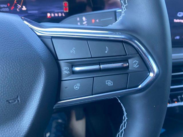 new 2025 Chevrolet Traverse car, priced at $46,045