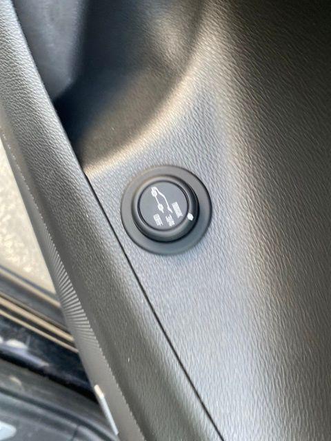used 2020 Buick Envision car, priced at $19,900