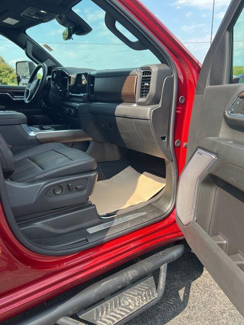 used 2024 Chevrolet Silverado 2500 car, priced at $68,900