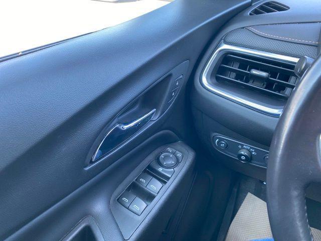used 2021 Chevrolet Equinox car, priced at $24,500