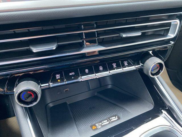 new 2026 Chevrolet Traverse car, priced at $46,740