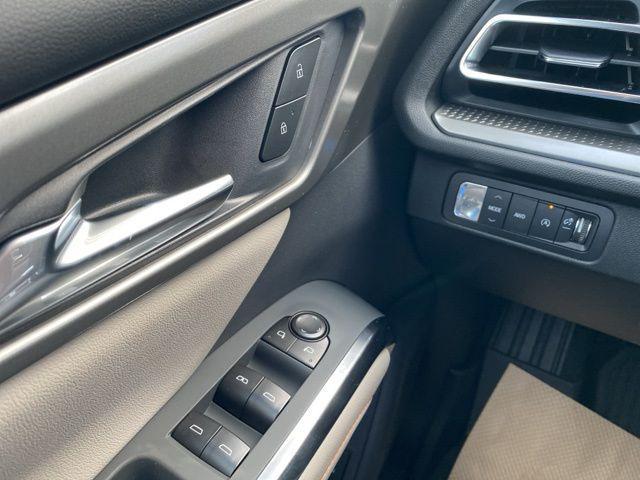 new 2026 Chevrolet Traverse car, priced at $46,740