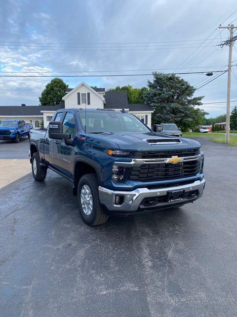 new 2025 Chevrolet Silverado 2500 car, priced at $63,045