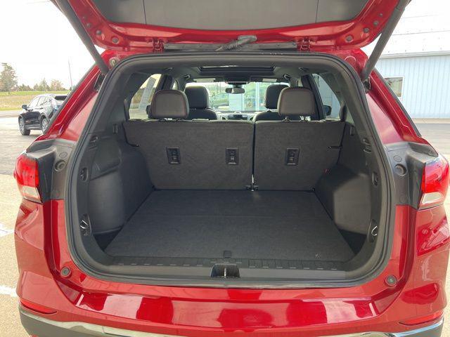 used 2022 Chevrolet Equinox car, priced at $25,500