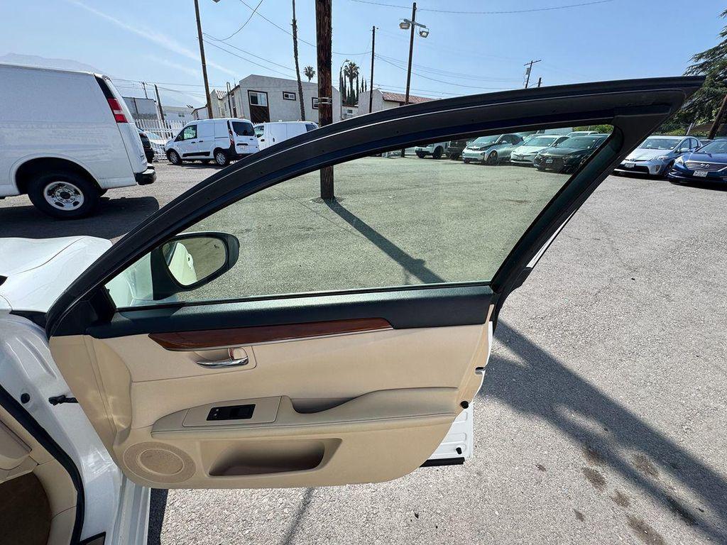 used 2013 Lexus ES 300h car, priced at $9,995
