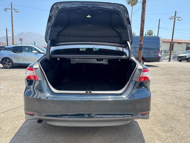 used 2018 Toyota Camry Hybrid car, priced at $14,495