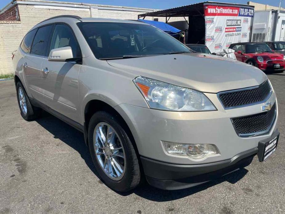 used 2011 Chevrolet Traverse car, priced at $7,495