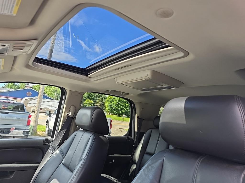 used 2010 Chevrolet Tahoe car, priced at $8,300